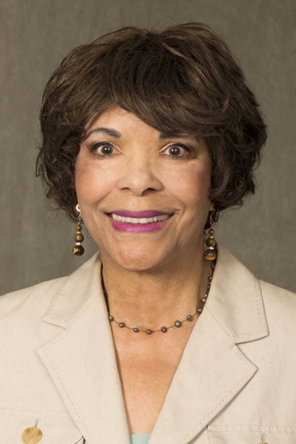 Dr. Calanthia Tucker Dr. Calanthia Tucker