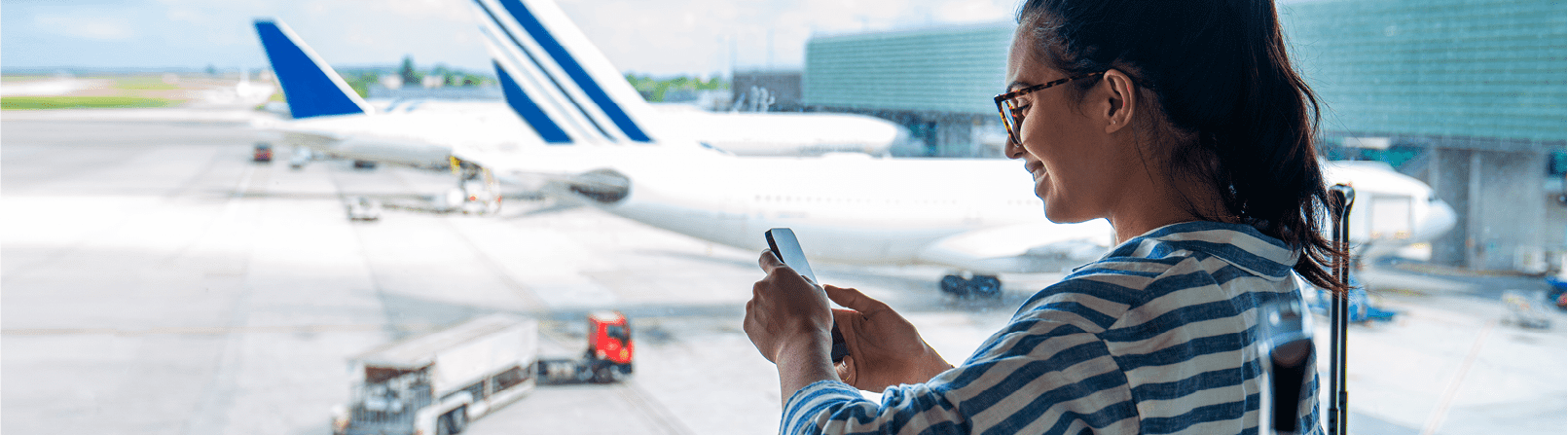 8 Ways to Stay Financially Safe on the Go